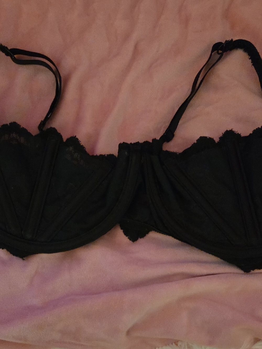 Intimate Attitudes bra black underwire 44